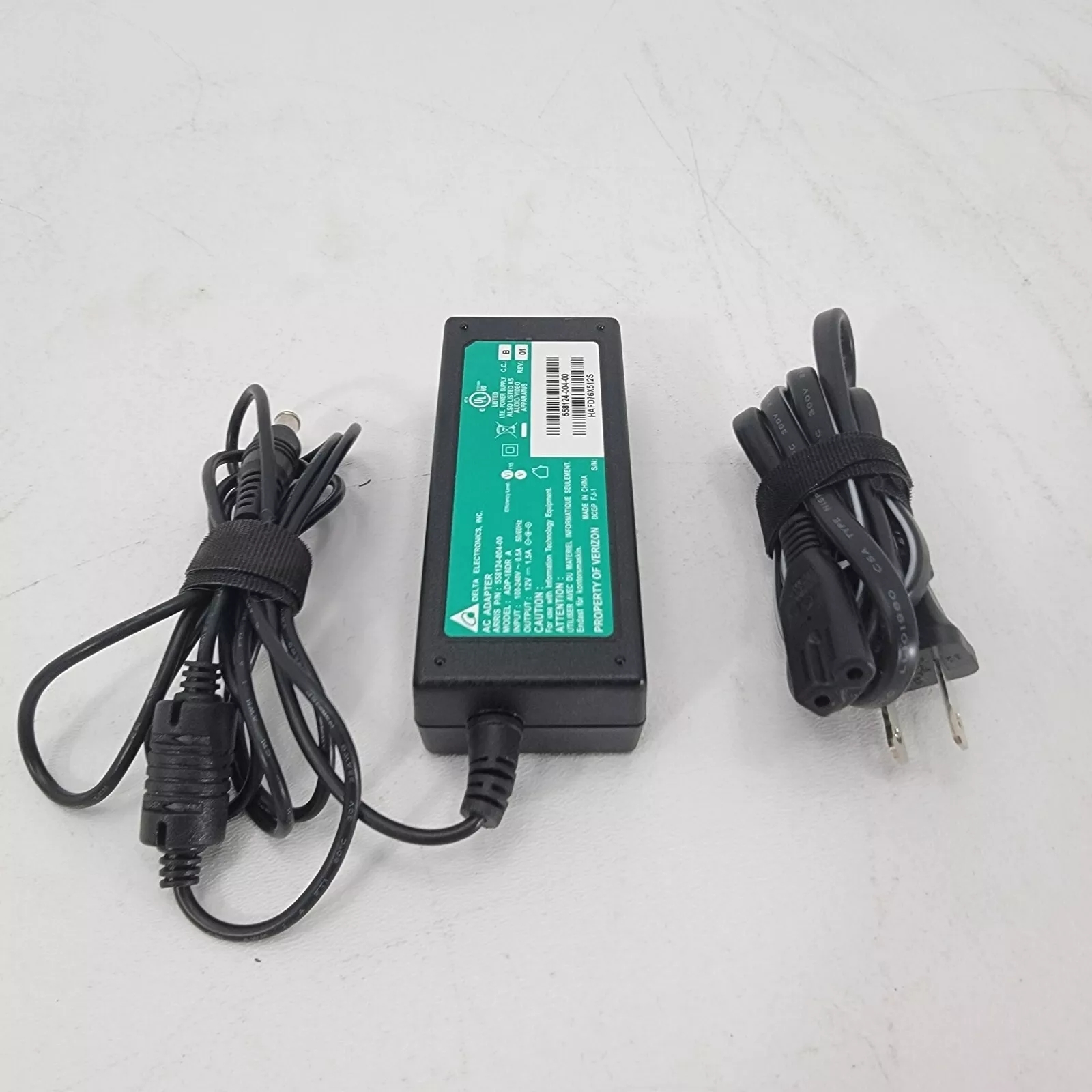 *Brand NEW*Genuine Delta ADP-18DR A 12V 1.5A 18W AC Adapter 558124-004-00 Power Supply